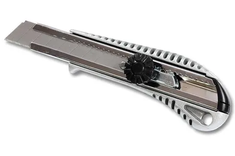 Nóż 18mm blokada skręcana S-17540 STALCO