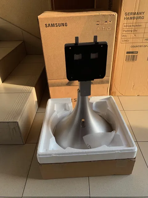 SAMSUNG Gravity VG-SGSM11S