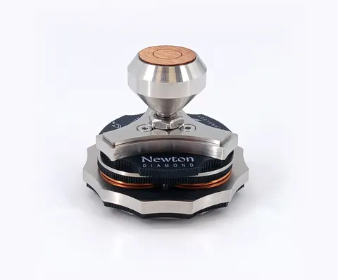 Divine Acoustics Newton DIAMOND (3szt)