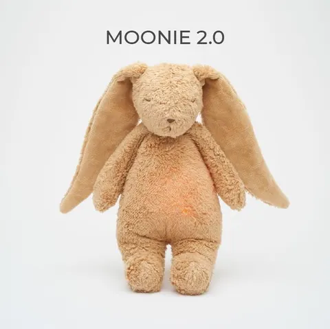 Szumiący Króliczek z lampką Beżowy Moonie Organic 2.0 Cappuccino 0 m+