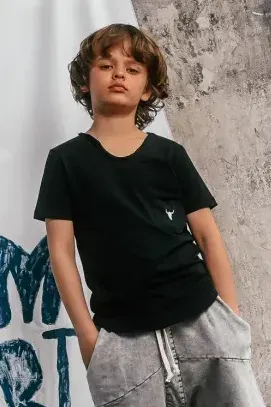 Koszulka 010 TSHIRT SCOOP BLACK booso