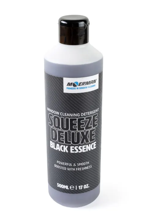 SQUEEZE DELUXE BLACK CHEMIA DO MYCIA OKIEN 0,5L500ml (1)