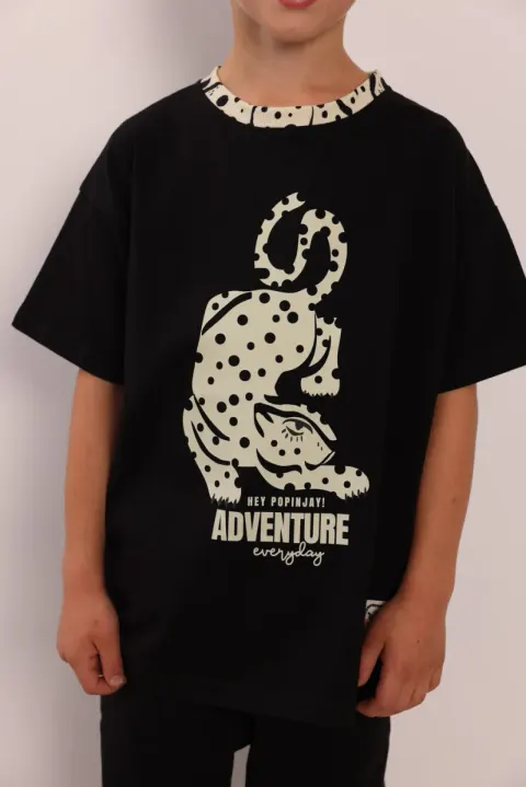 T-shirt Hedwi Adventure Cat czarny Hey Popinjay!