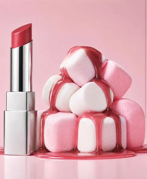Topface Super Match Sheer Glow Lipstick – Rozświetlająca pomadka do ust