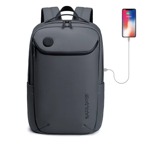 Plecak Arctic Hunter na laptopa 17 cali (17,3") B00555 z USB Kolor: szary