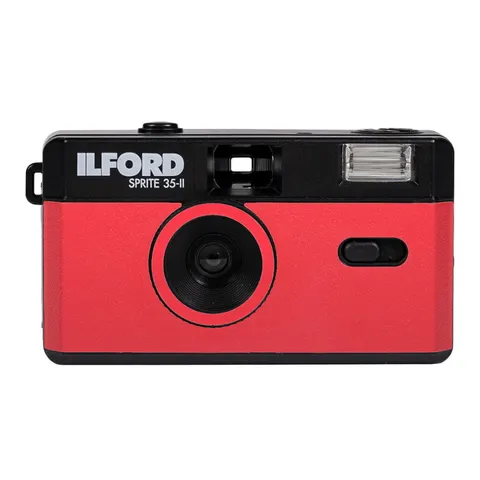 Analogowy aparat fotograficzny ILFORD Sprite 35-II Camera - czarno-czerwony