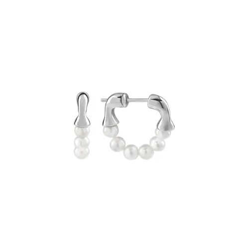 Drobne, srebrne kolczyki z perłami z kolekcji Perle