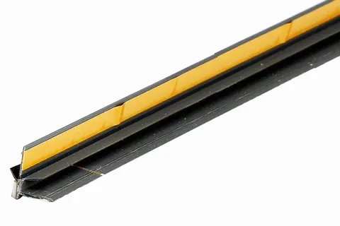 Listwa przyokienna PCV z uszczelką - Grafit - 2,5m - PPG6250