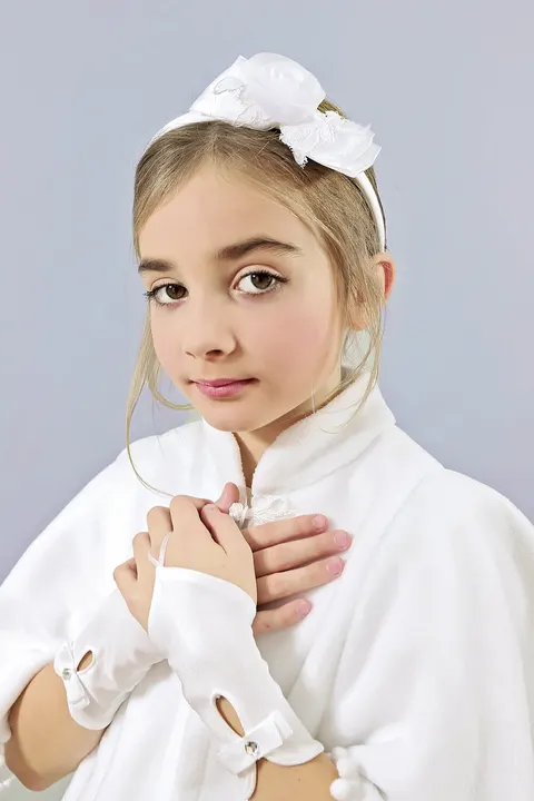 Rękawiczki eleganckie dla dziewczynki na komunię