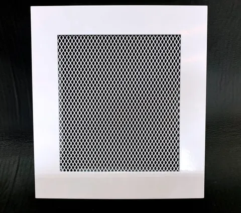 Kratka wentylacyjna biała 14 x 16,5cm