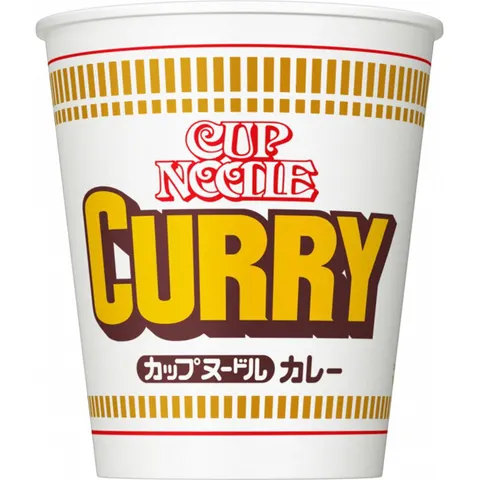 Nissin Cup Noodle ramen instant o smaku japońskiego curry, 87g