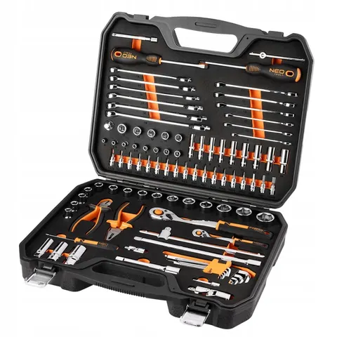 ZESTAW KLUCZY NASADOWYCH CRV 1/2" 1/4" 95 ELEMENTÓW W PIANCE EVA NEO TOOLS