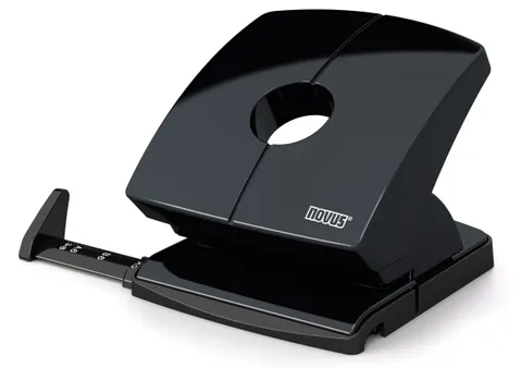 Dziurkacz Novus B230 czarny
