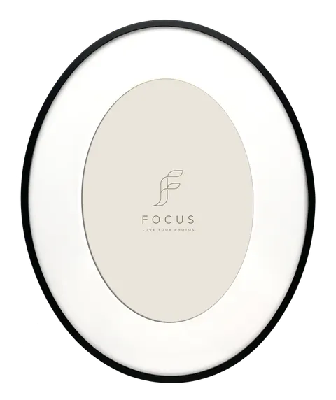 Ramka na zdjęcia Focus Aster Oval Black 24,6x30,6/PP 18x24