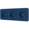 Trzy gniazda pojedyncze z ramką zaokrągloną seria MINI kolor navy blue