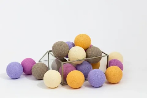 Zestaw lampek Cotton Balls Wrzosowe