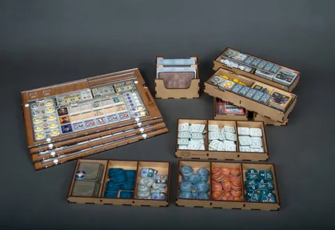 Insert wraz z Organizerami do gry Great Western Trail ed.1