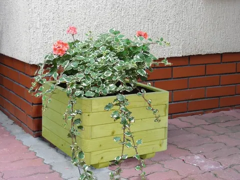 Donica czworokątna świerkowa 310 x 500 x 500