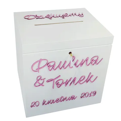 Spersonalizowana skrzynka na koperty.
