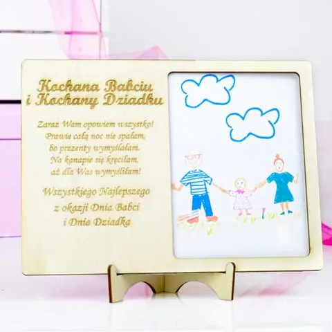 Prezent na dzień babci i dziadka laurka