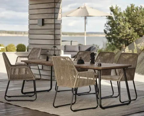 Duży stół ogrodowy Nolli z drewna teak 225x90