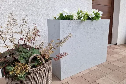 Donica imitująca beton 90x30x70(h) RAL 7038 z półką