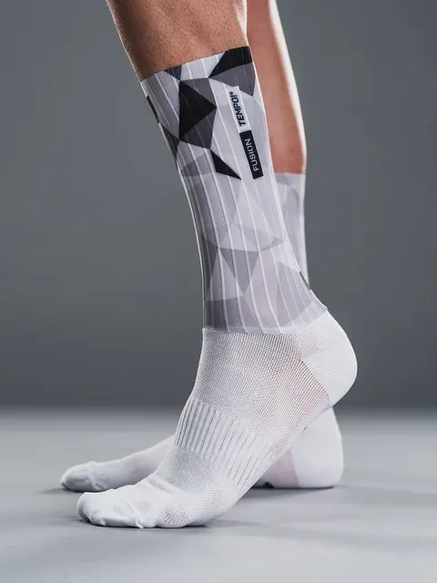 Fusion Skarpety aerodynamiczne Pro Aero Sock Carbon