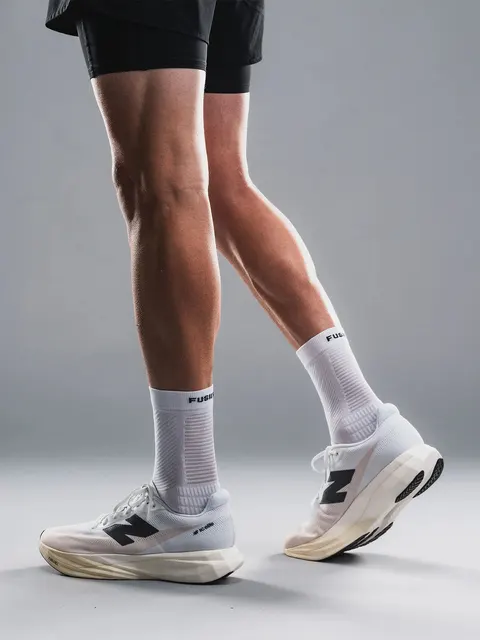 Fusion Skarpety aerodynamiczne Pro Run Sock, białe