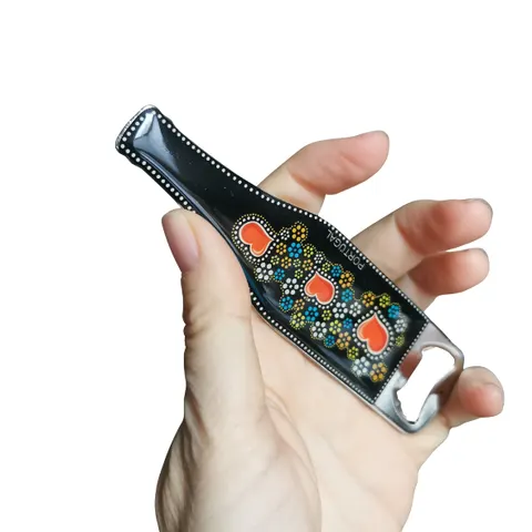 Otwieracz do butelek portugalskie serca z magnesem