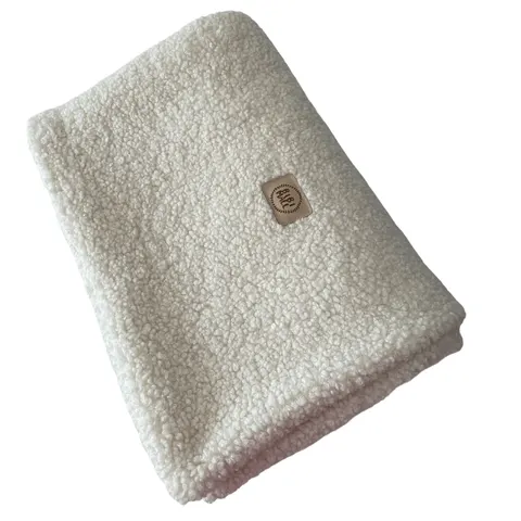 Kocyk Boucle Ekri Baranek 75x100/100x140 cm