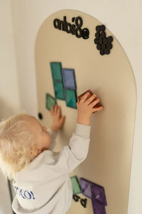 TinyA’Wall - Wielofunkcyjna naklejka ścienna - łuk MAT - BUTTER