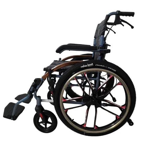 Terenowy wózek inwalidzki aluminiowy Wheelie Light