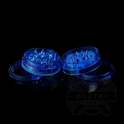 Plastikowy młynek (grinder) Buddies 60mm - 4 częściowy z magnesem (niebieski)