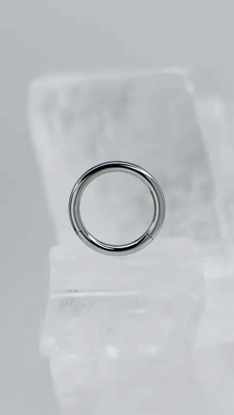 Kółko tytanowe typu clicker