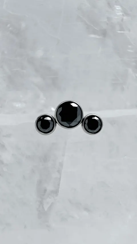 Labret tytanowy '3 stones mini black'