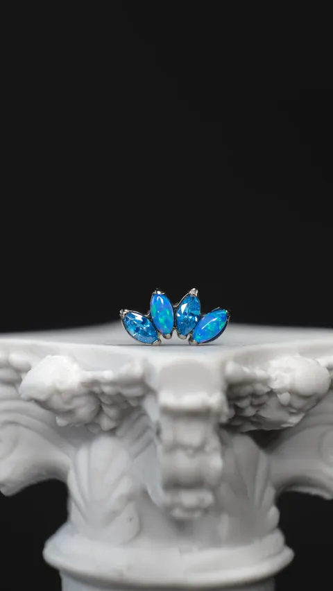Labret tytanowy 'marquess opal aqua blue'