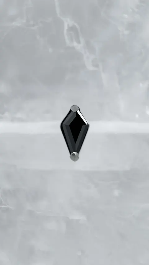 Labret tytanowy 'lozenge mini black'