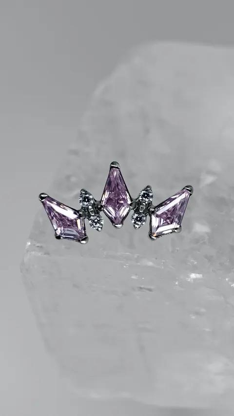 Labret tytanowy 'frozen pink'