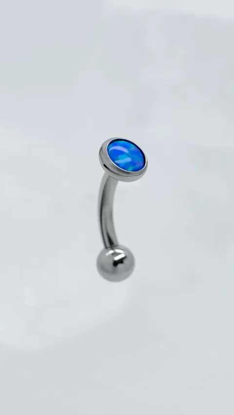 Kolczyk do pępka 'blue opal'