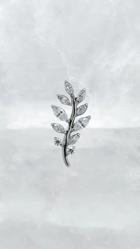 Labret tytanowy 'crystal grass'