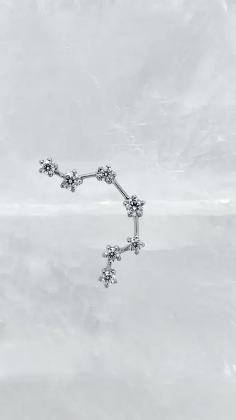 Labret tytanowy 'cassiopeia'