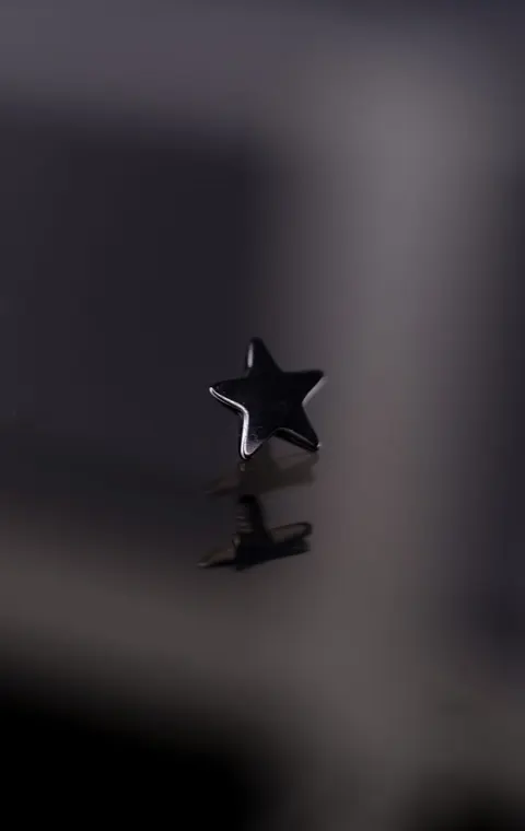 Nakrętka na microdermal 'star'