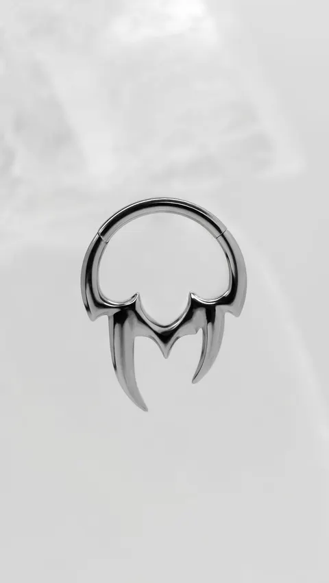 Kółko tytanowe 'tribal fangs'