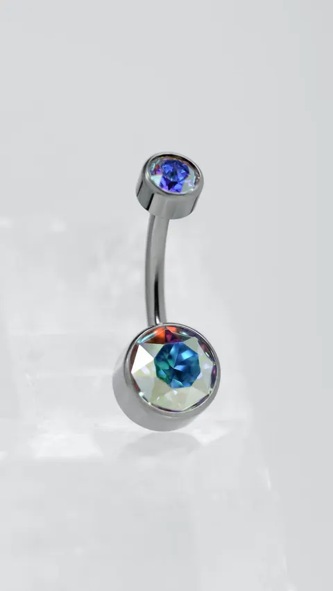 Tytanowy kolczyk do pępka 'navel micro overriding stone'