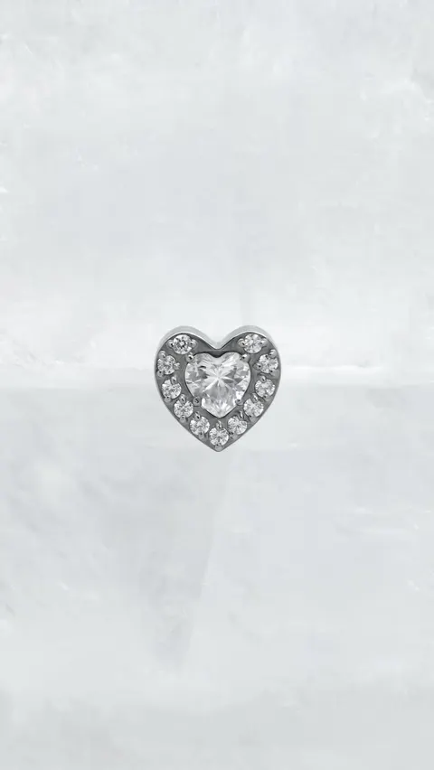 Labret tytanowy 'crystal heart clear'