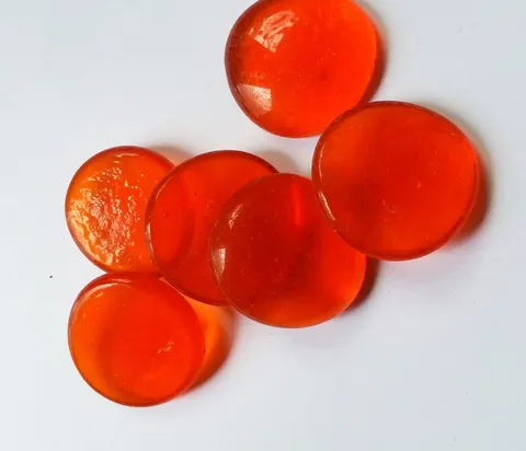 Kaboszony szklane duże pomarańczowe transparentne 30–40 mm