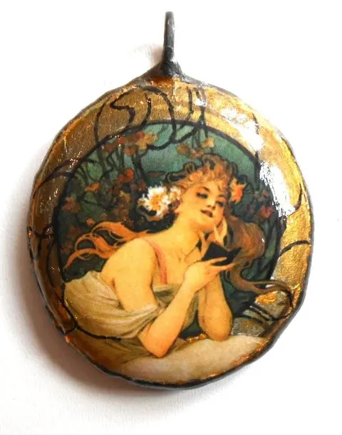 Wisior decoupage - grafika A. Muchy
