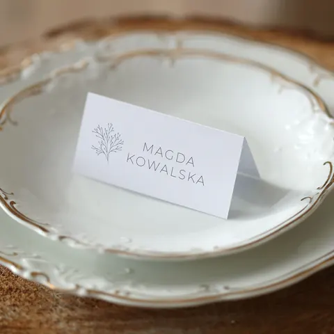 Minimalistyczne winietki z gałązką