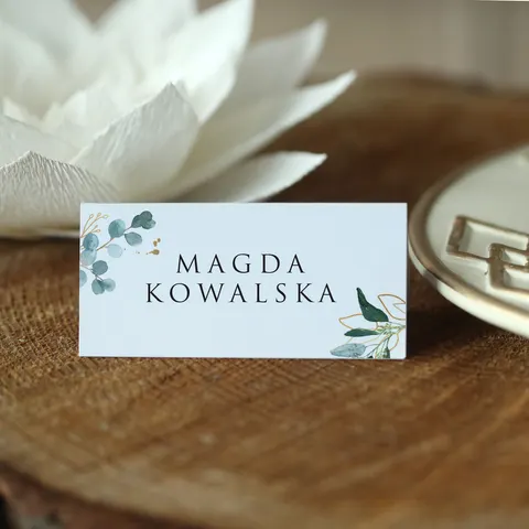 Winietki z zielonym motywem botanicznym