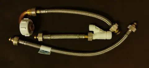 242.823.00.1 Geberit Wężyk Sigma 70 -8cm
